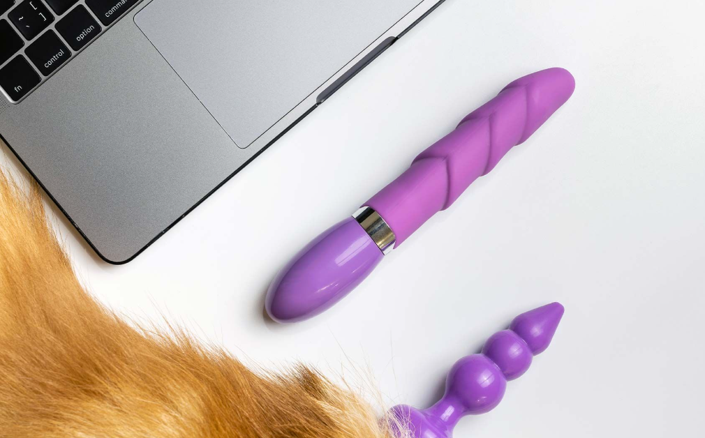 sexleksaker biligt online sverige vuxen rea sexleksak kvinna penis vibrator